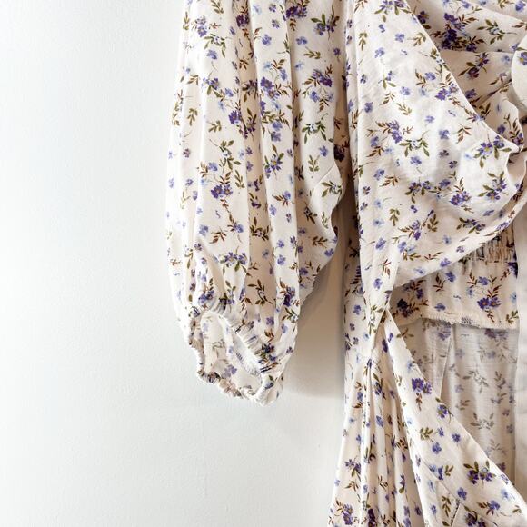 MINKPINK Hailey Floral Puff Sleeve Cutout Midi Dress White Purple XL - Picture 12 of 16